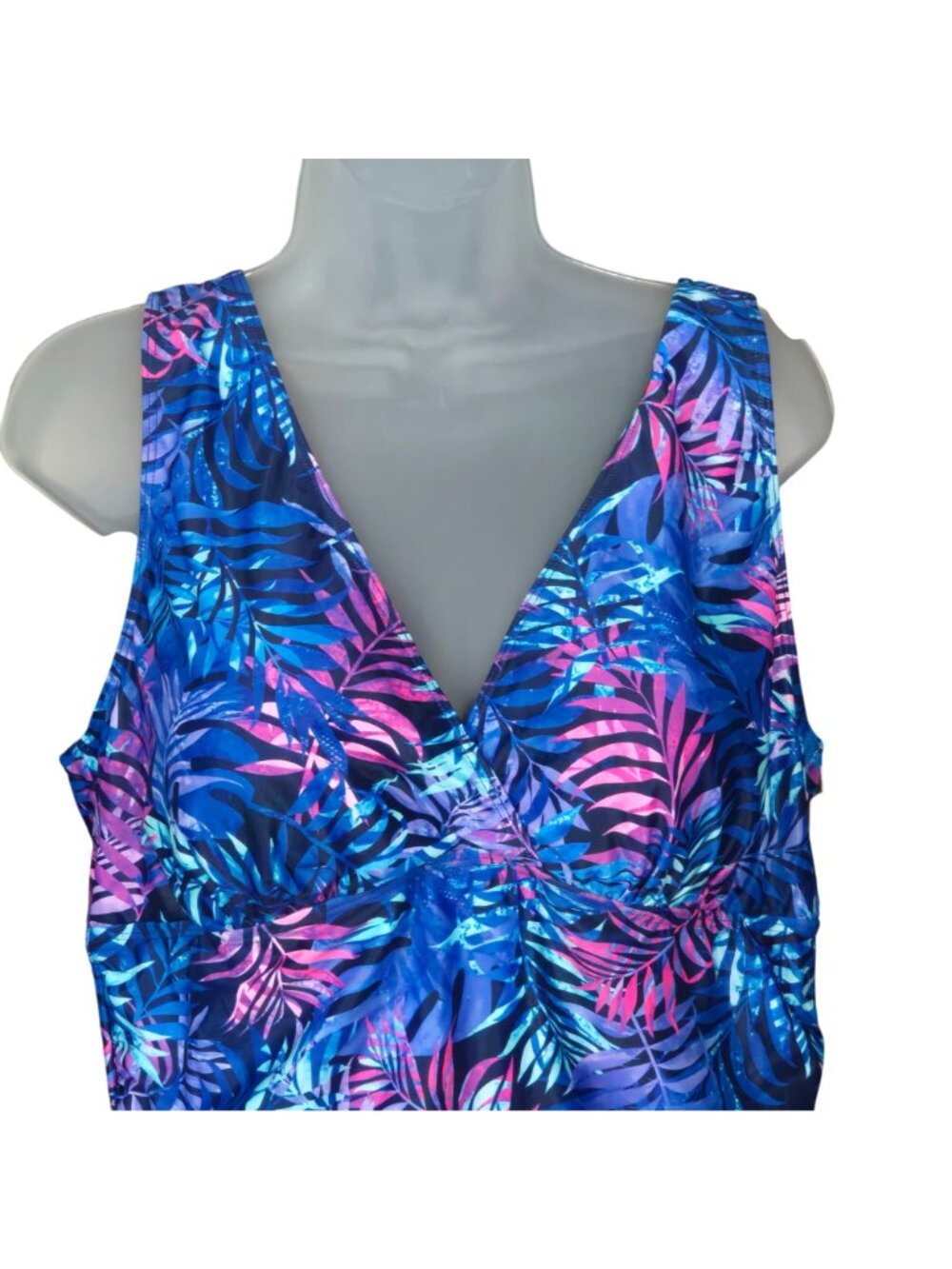 Plus Size Tropical Print One‑Piece Swimsuit 20W V‑Neck Lined Slimming - Picture 2 of 9